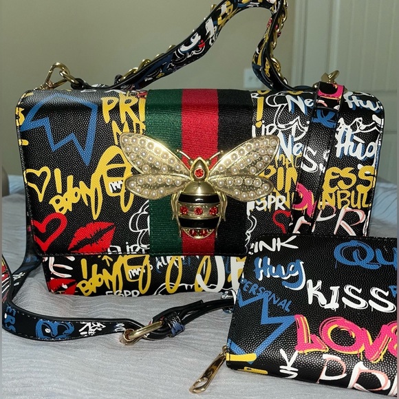 Bee Box Satchel Handbag Purse W/Matching Wallet Black Graffiti - Picture 1 of 16